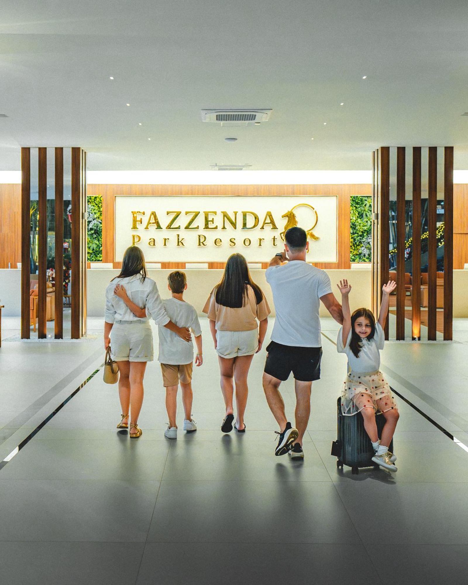 Fazzenda Park Resort Gaspar Esterno foto